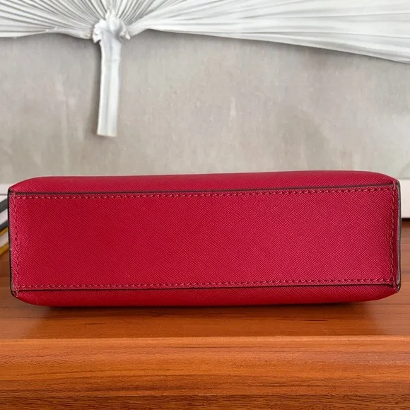 Henri Bendel Crimson Leather Clutch - Picture 6 of 9